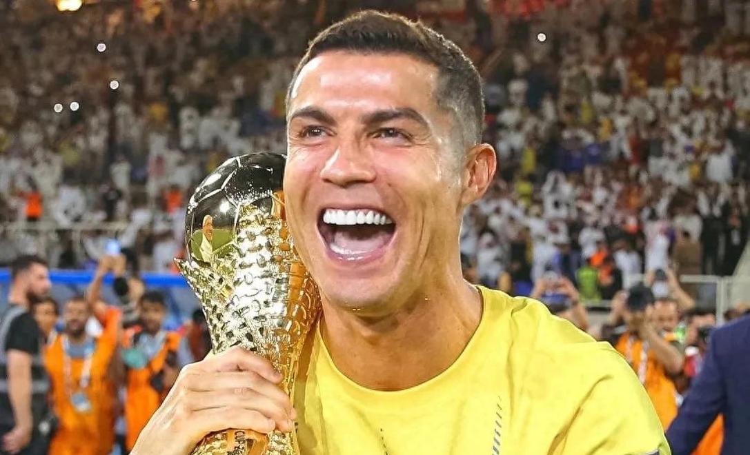 热刺绝杀里昂,C罗补时绝平亚洲杯 热刺绝杀里昂,C罗补时绝平亚洲杯