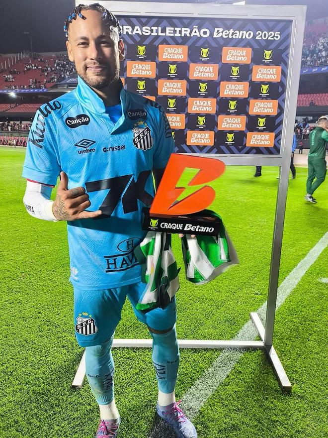 关于多特蒙德险胜AC米兰,内马尔梅开二度欧联杯的信息 关于多特蒙德险胜AC米兰,内马尔梅开二度欧联杯的信息