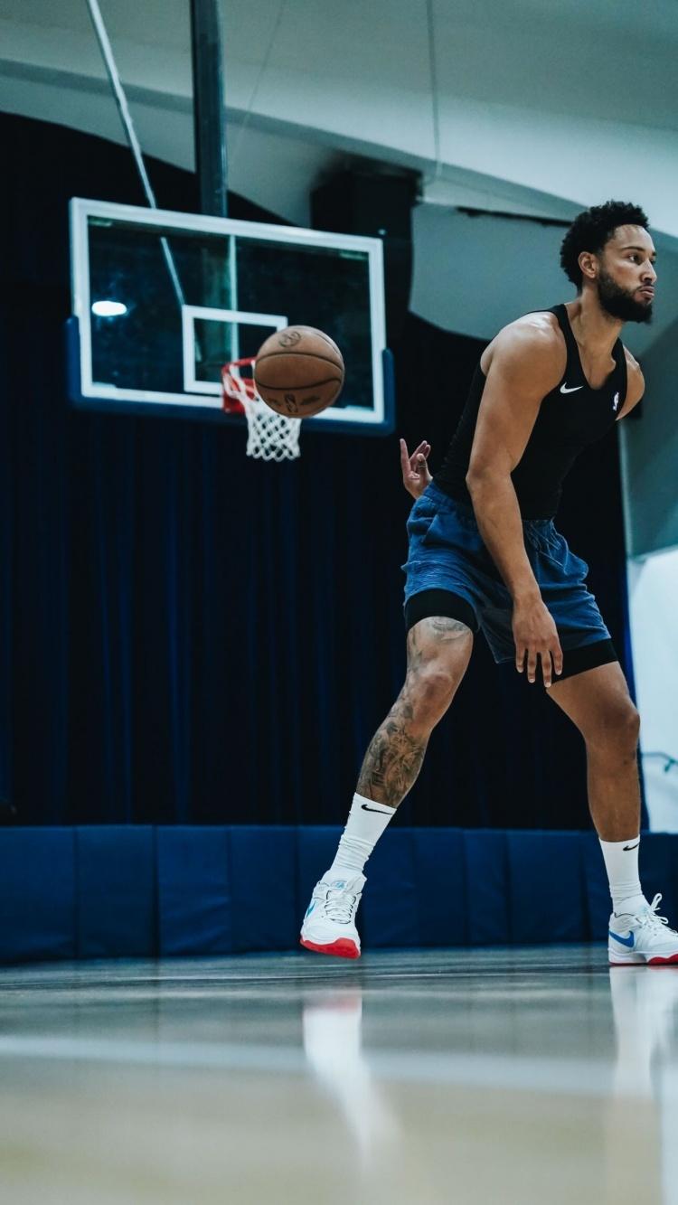 关于巴西男篮血洗法国男篮,西蒙斯统治全场的信息 关于巴西男篮血洗法国男篮,西蒙斯统治全场的信息