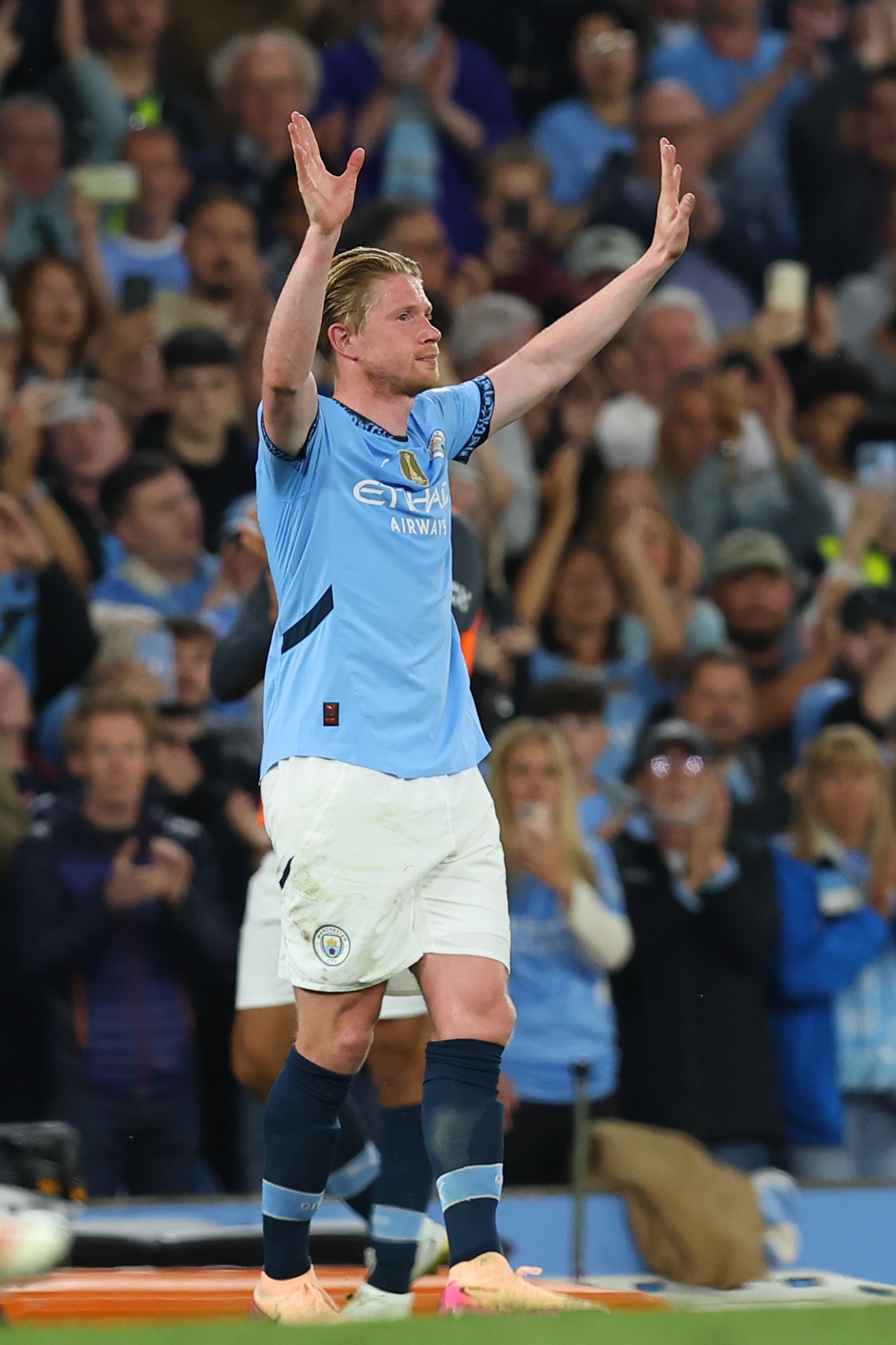 开云体育在线-曼联客场大胜伯恩茅斯,取得胜利